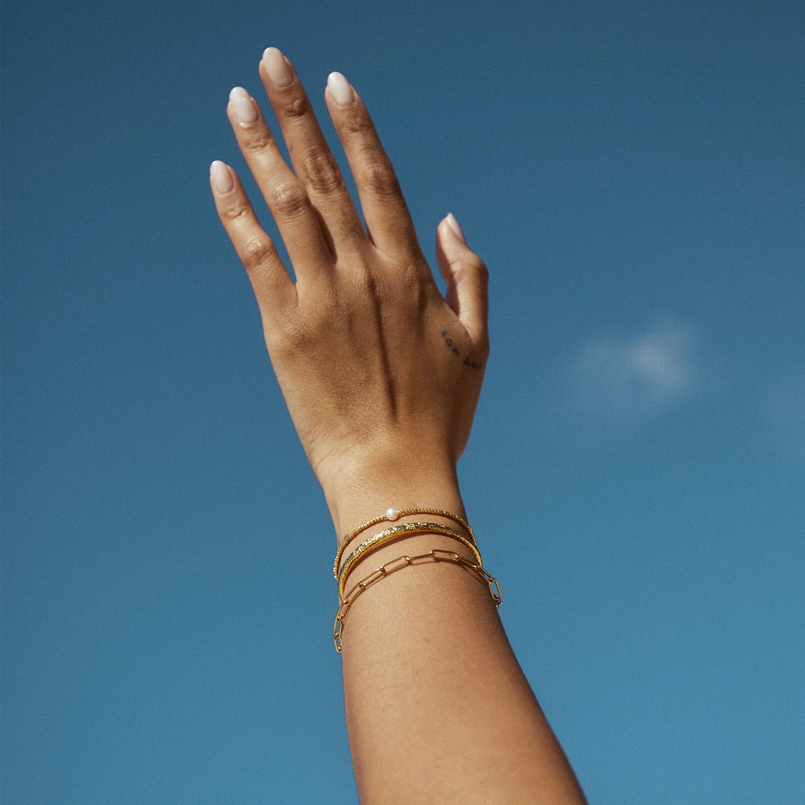 Arms Of Eve | River Gold & Pearl Bracelet