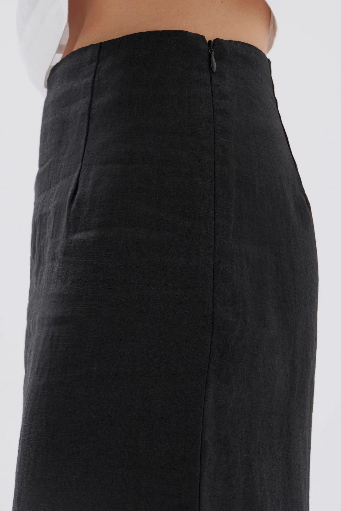 Assembly Label | Solis Linen Maxi Skirt - Black