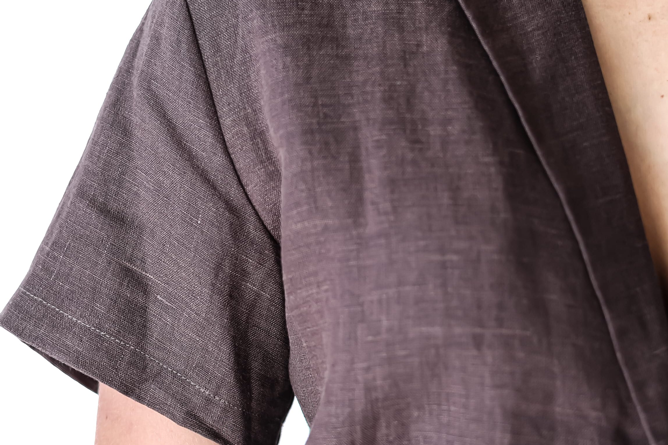 A.Studio Shirts - Linen Reed Linen Shirt - Chocolate