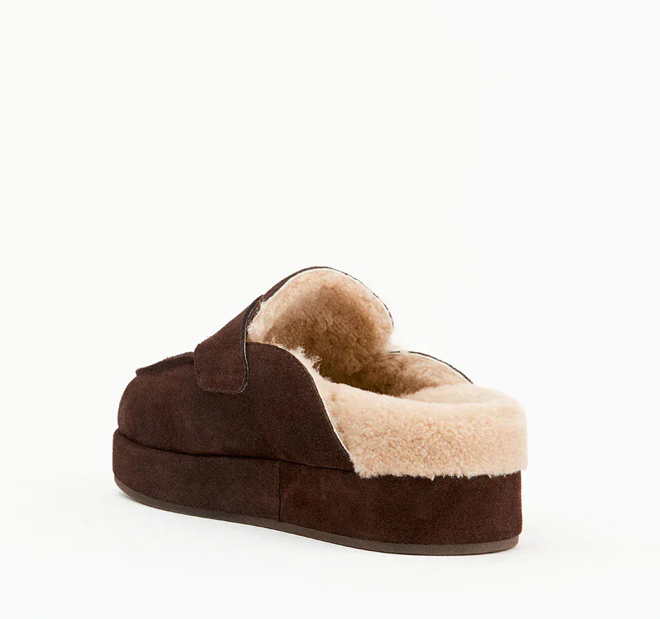 Alias Mae Footwear Burkley - Choc Suede/ Shearling