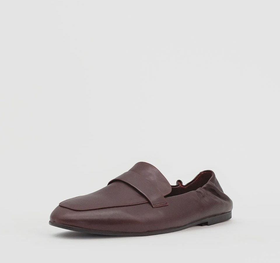 Alias Mae Footwear Ives - Oily Burgundy