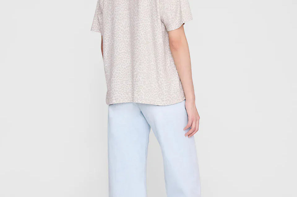 Anine Bing Tees Cade Tee - Washed White Leopard