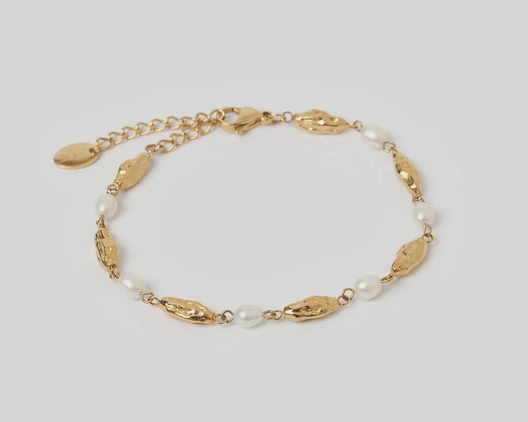 Arms Of Eve Bracelets Mimi Pearl & Gold Bracelet