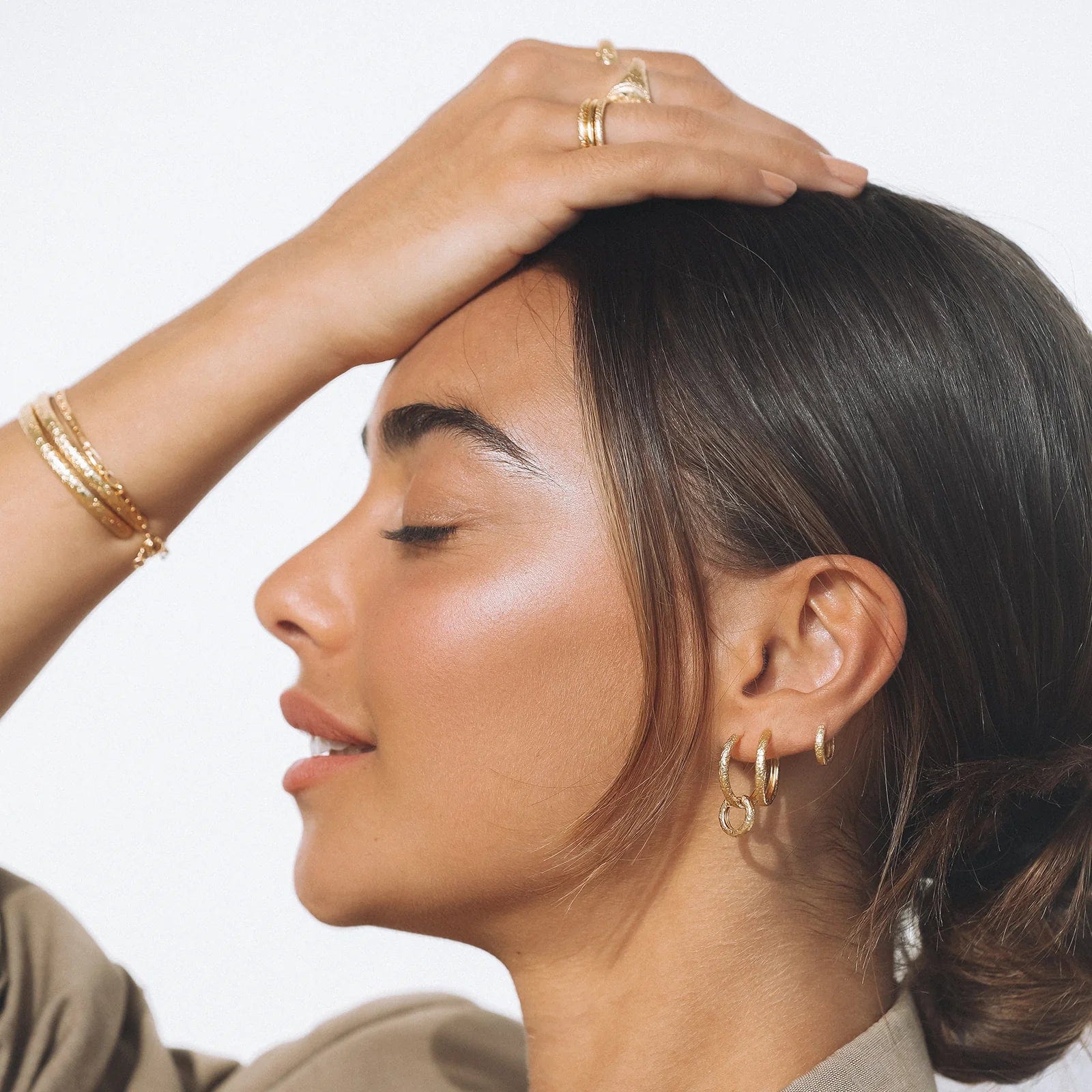 Arms Of Eve Earrings Arms Of Eve | Arabella Gold Hoop Earrings
