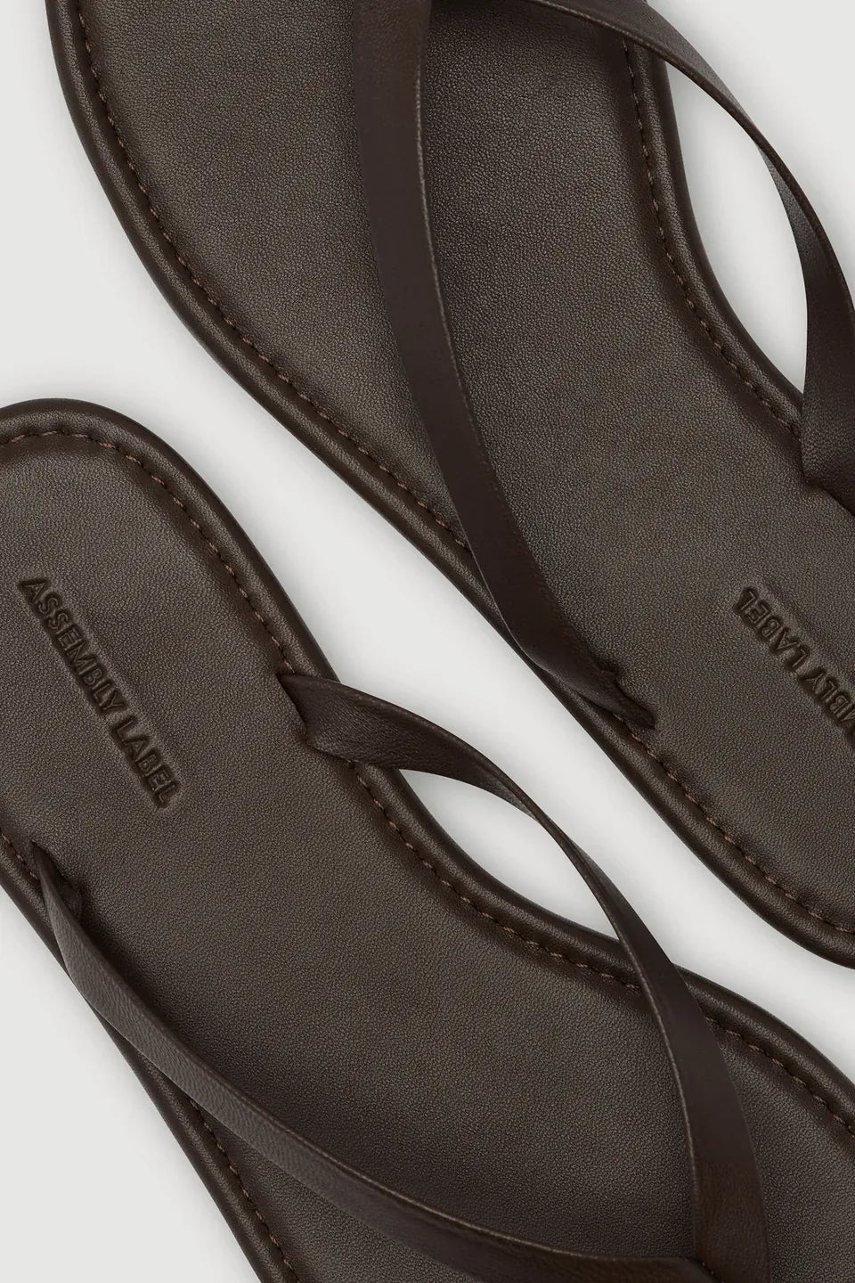 Assembly Label Footwear Alina Leather Thong - Walnut