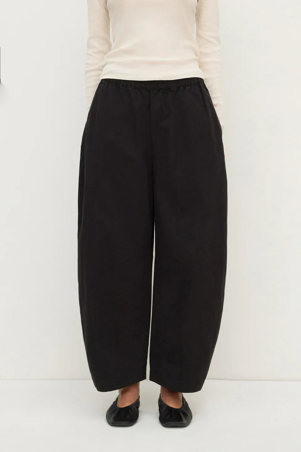 Assembly Label Pants Lola Barrel Pant - Black