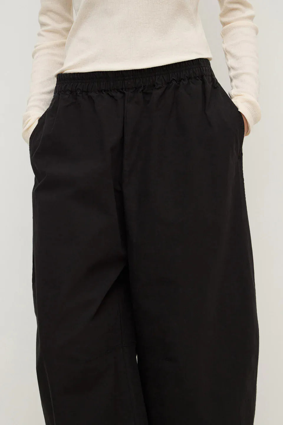Assembly Label Pants Lola Barrel Pant - Black