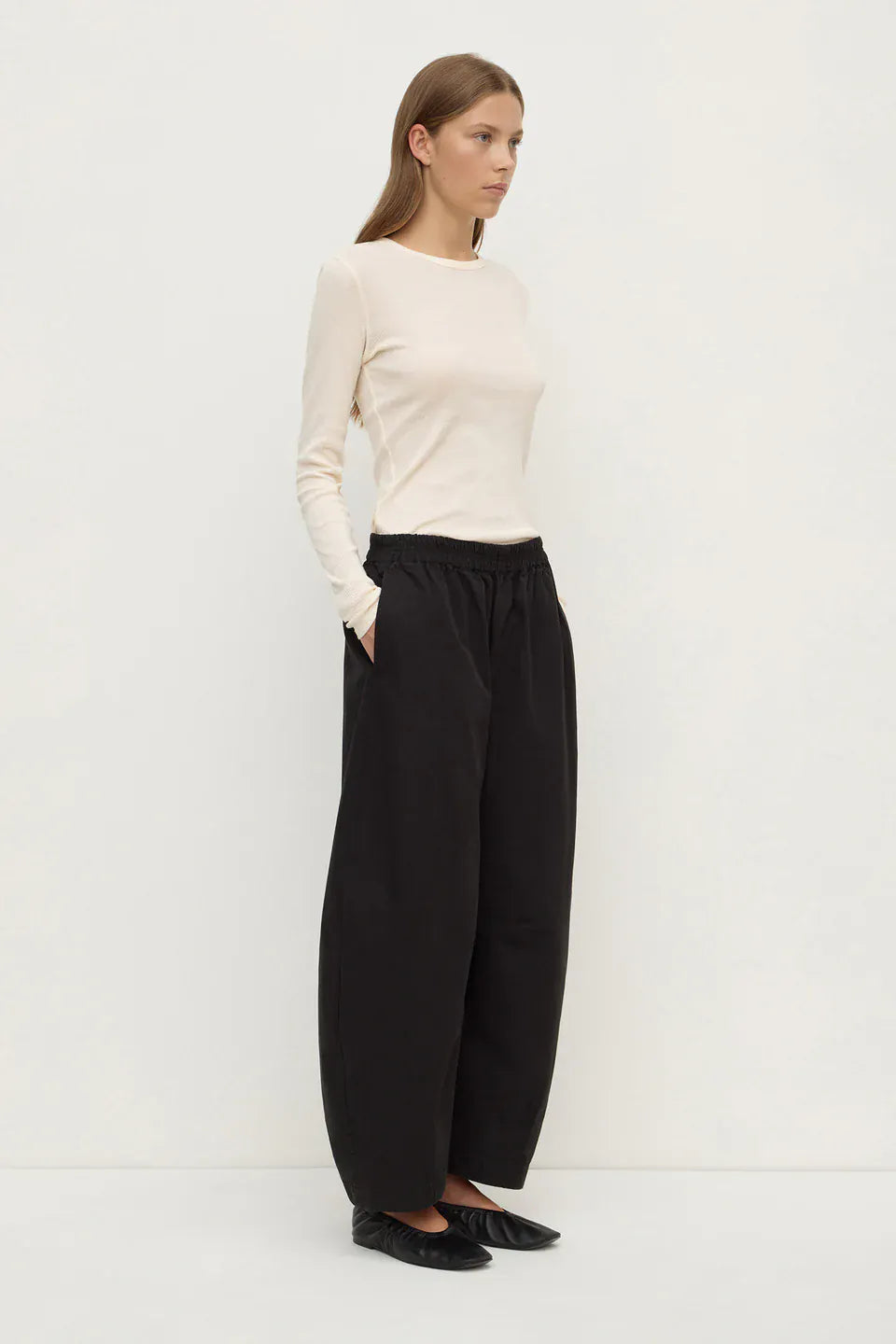 Assembly Label Pants Lola Barrel Pant - Black