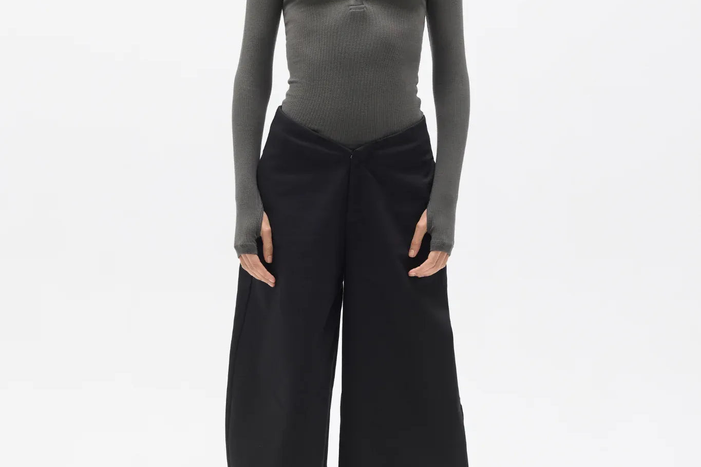 Bayse Brand Tops - Long Sleeve Piper Henley Top - Smoke