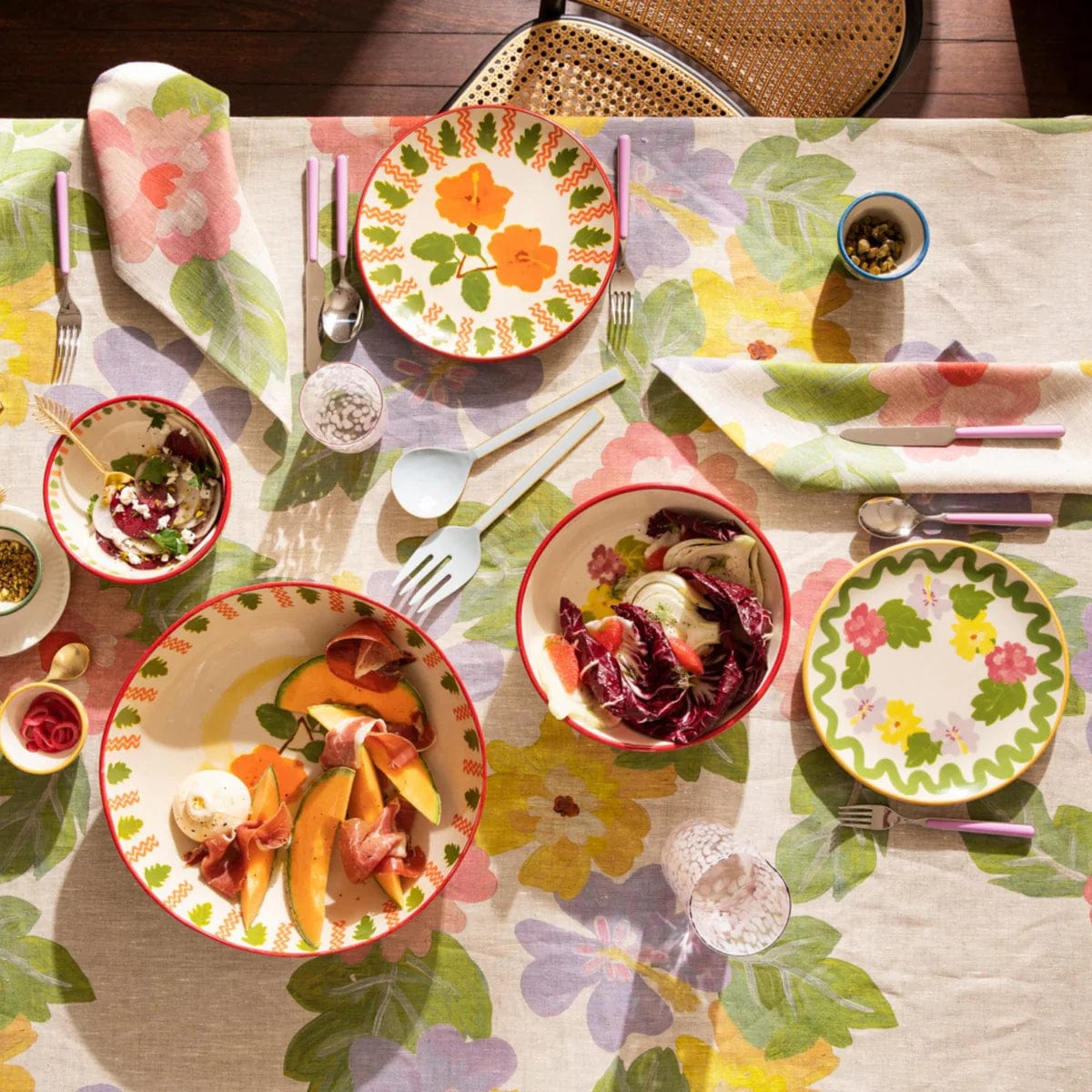 Bonnie & Neil Ceramics Bonnie & Neil | Moana Floral Multi Salad Bowl