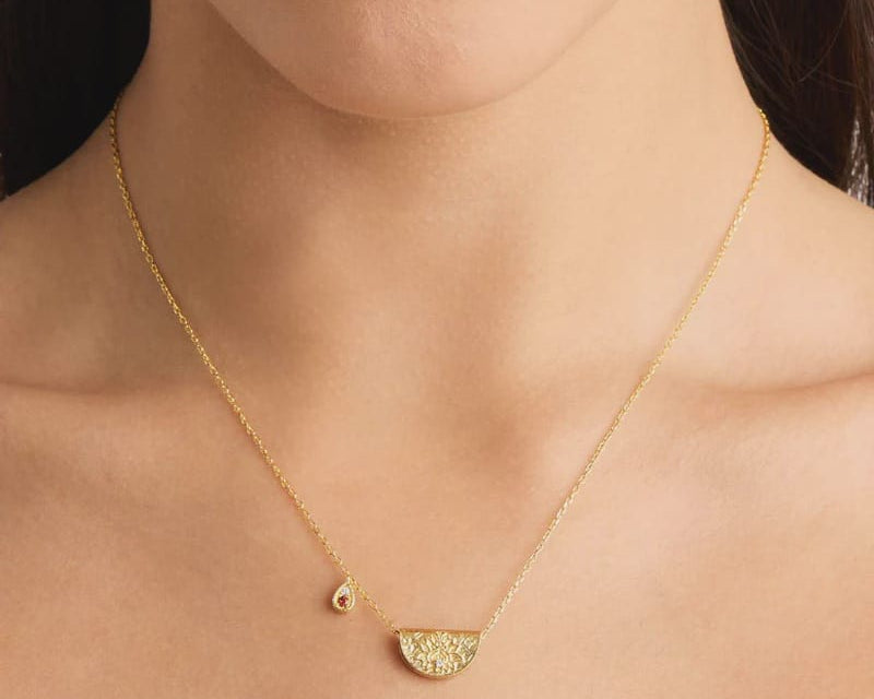 By Charlotte Necklaces Lotus Birthstone Necklace - January - Garnet