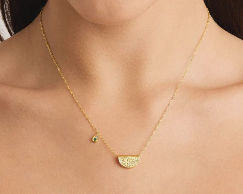 By Charlotte Necklaces Lotus Birthstone Necklace - May - Emerald