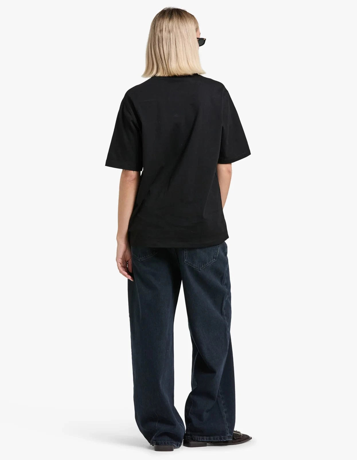 C&M Tees C&M | Liona Graphic Tee - Black
