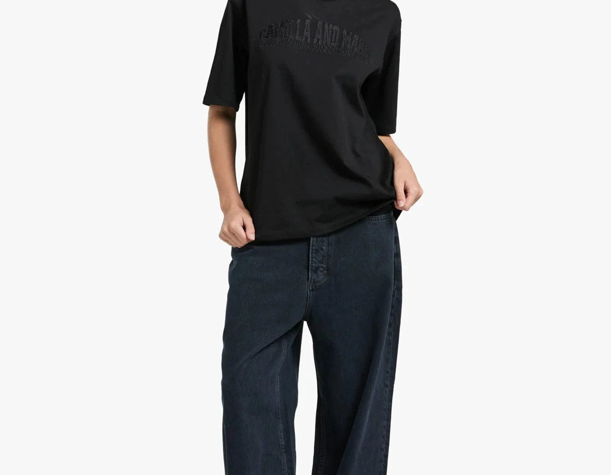 C&M Tees C&M | Liona Graphic Tee - Black