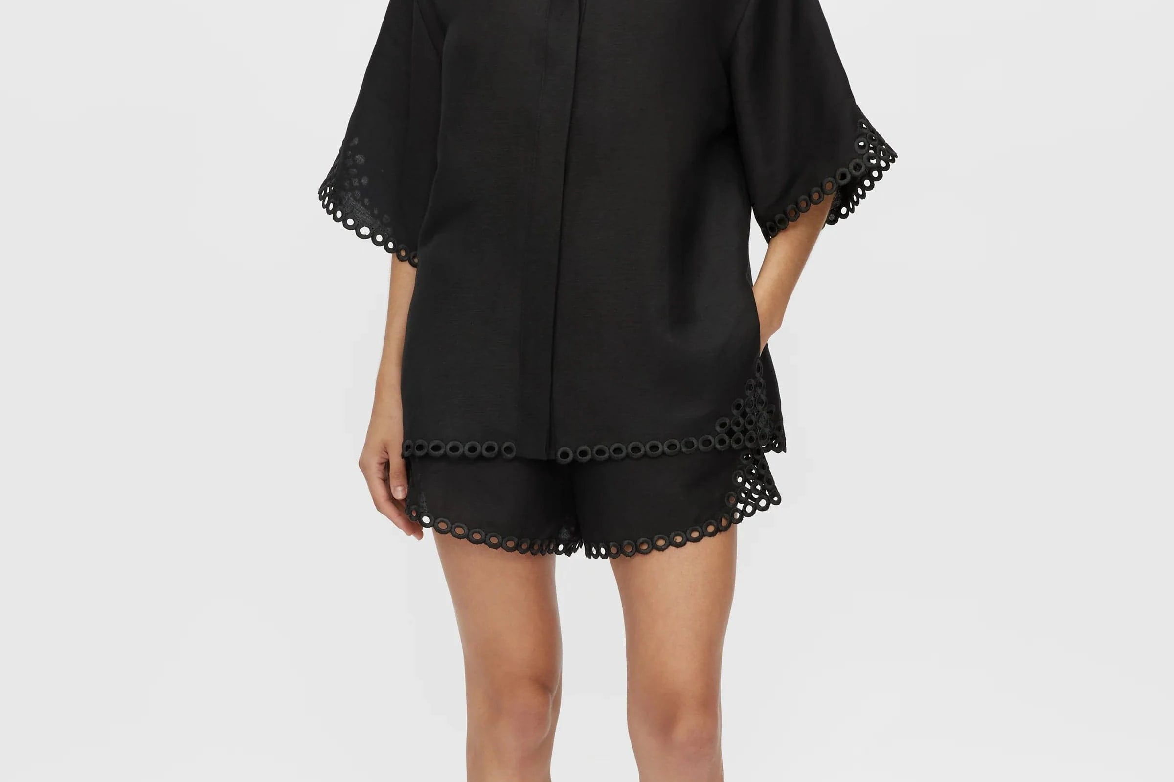 Camilla & Marc Shirts - Linen Lolani Shirt - Black