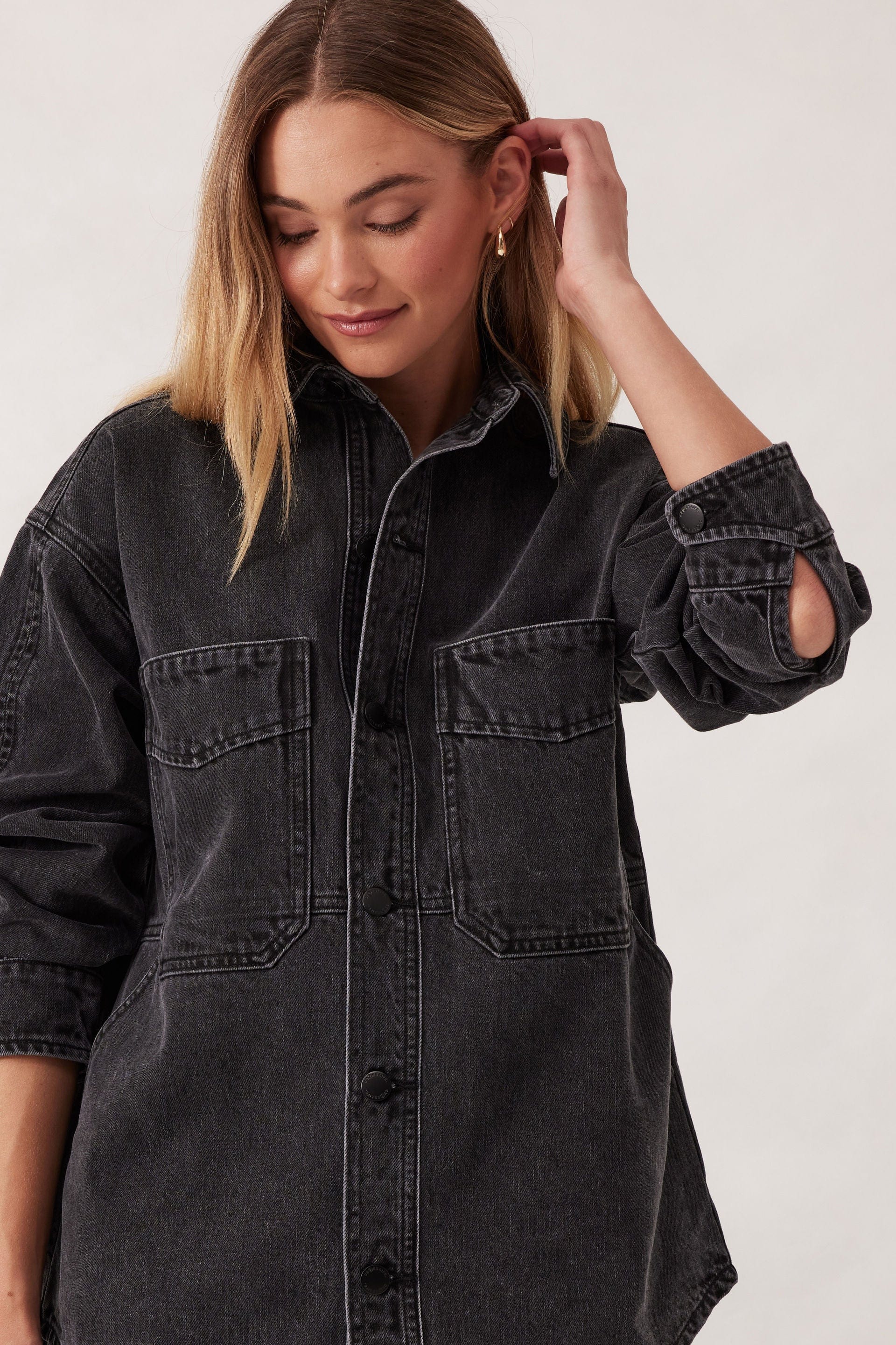 Ceres Life Jackets - Denim Ceres Life | Bobbi Side Pocket Denim Shacket - Washed Black