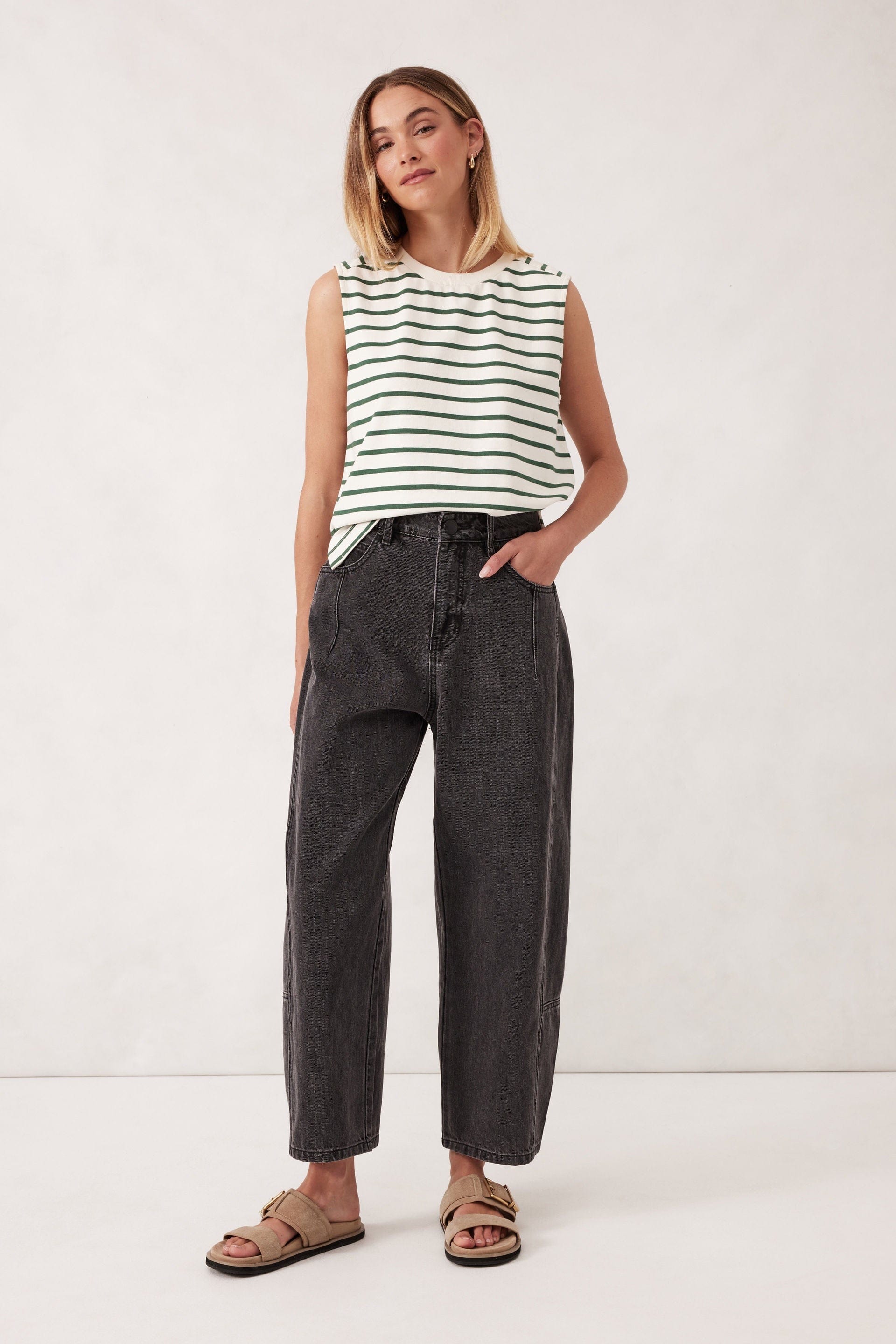 Ceres Life Jeans Ceres Life | Darted Barrel Jean - Faded Black