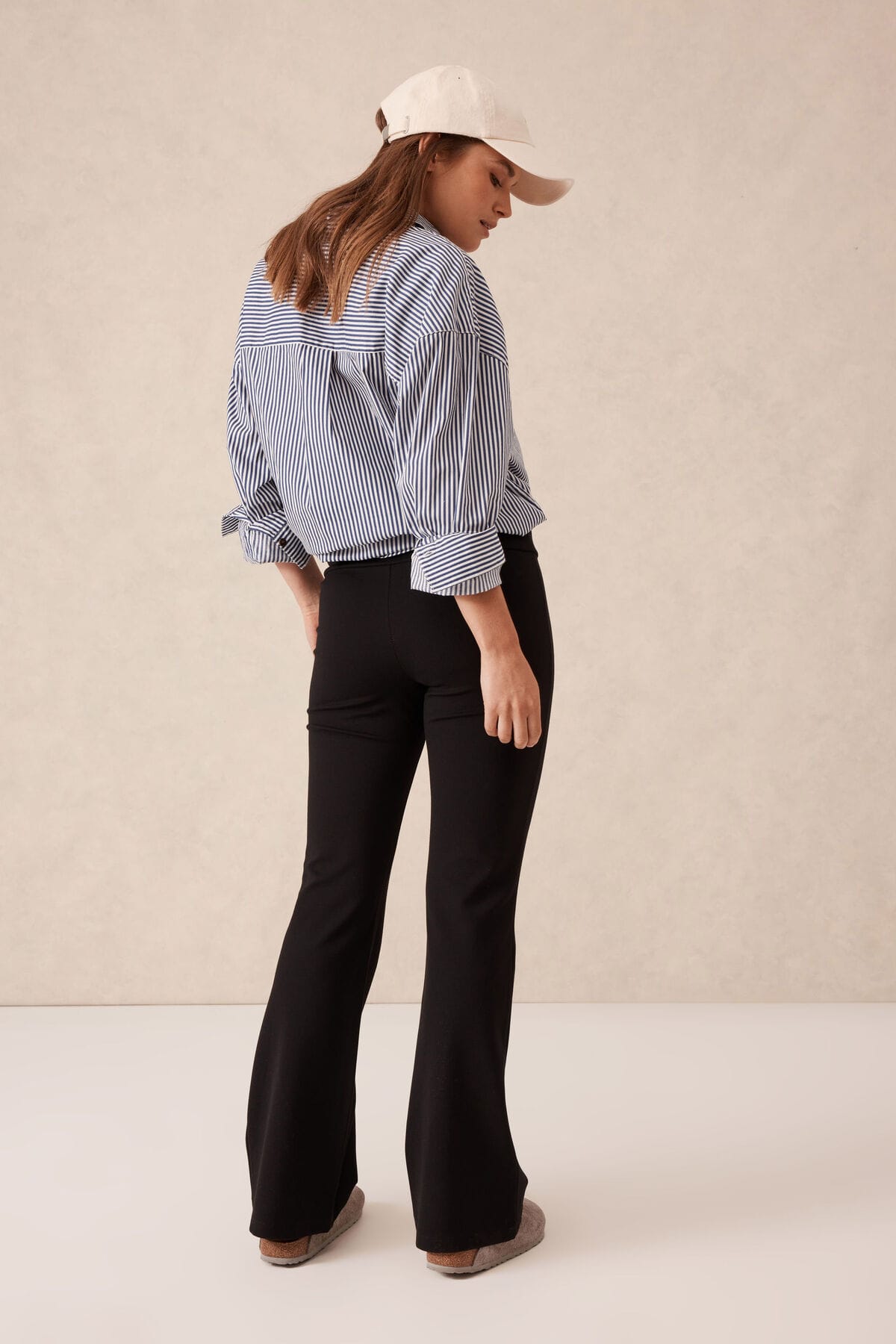 Ceres Life Pants - Casual Ponte Bootleg Pant - Black