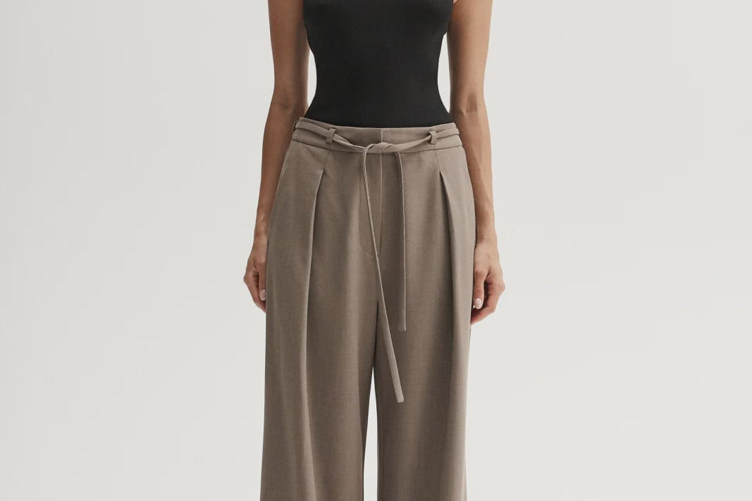 Elka Collective Pants - Tailored Kimber Pant - Taupe