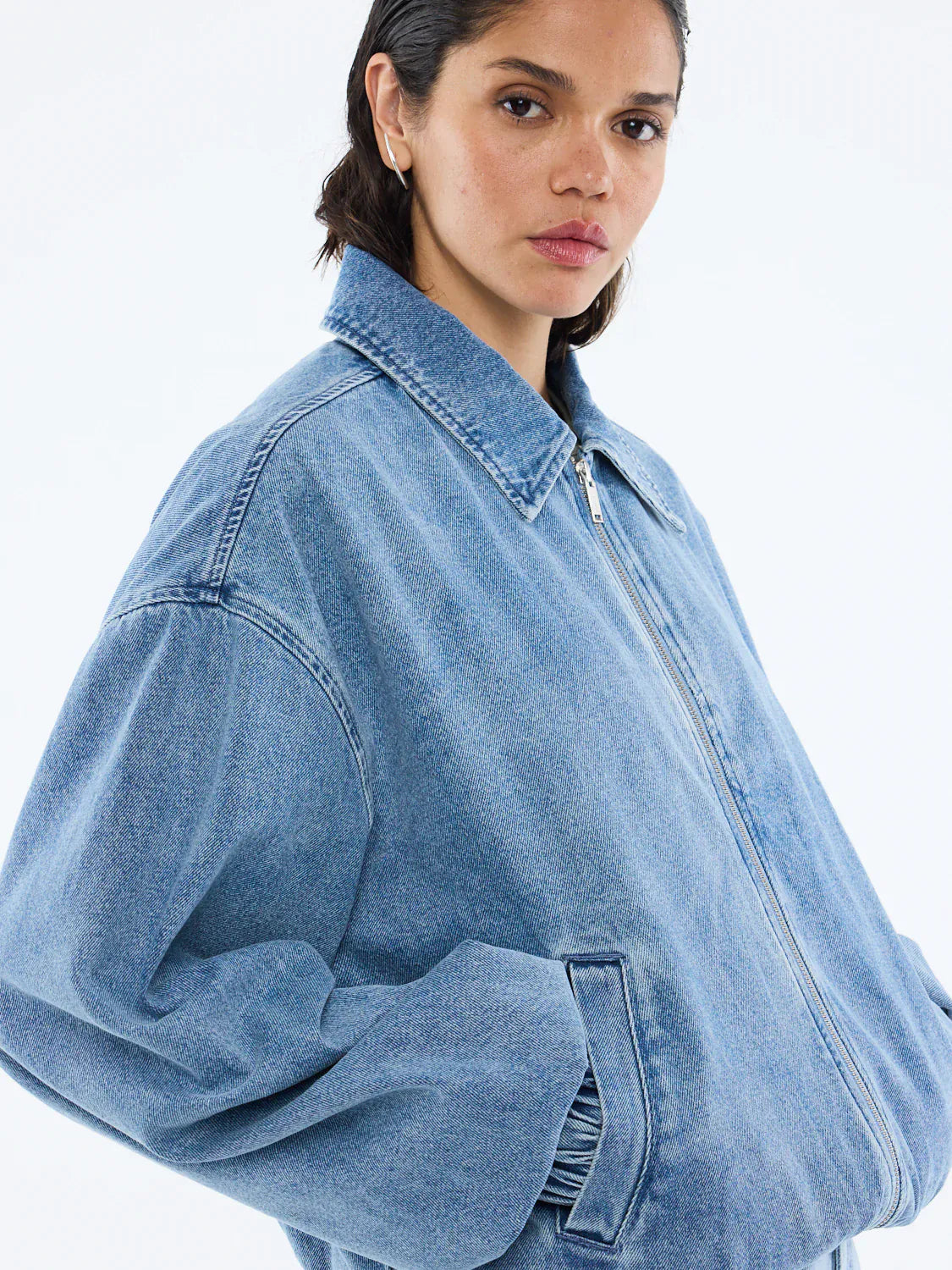 Ena Pelly Jackets Harlow Denim Bomber - Mid  Blue Wash