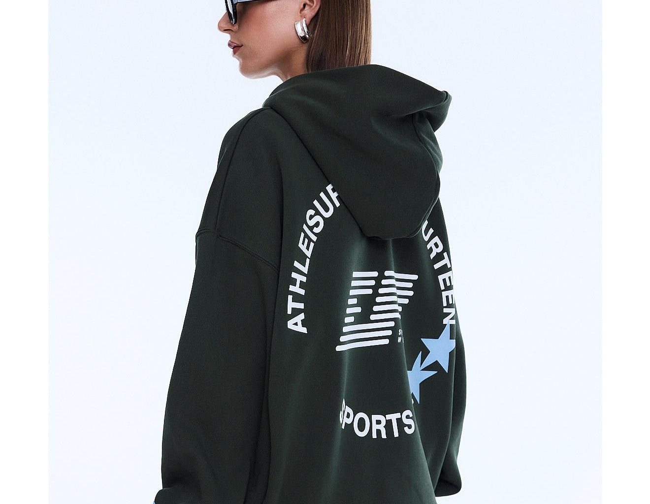 Ena Pelly Jumpers Aries Hoodie - Moss Green