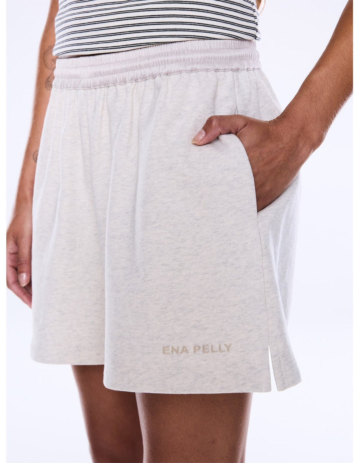 Ena Pelly Shorts - Casual Paris Teddy Short - Oat Marle