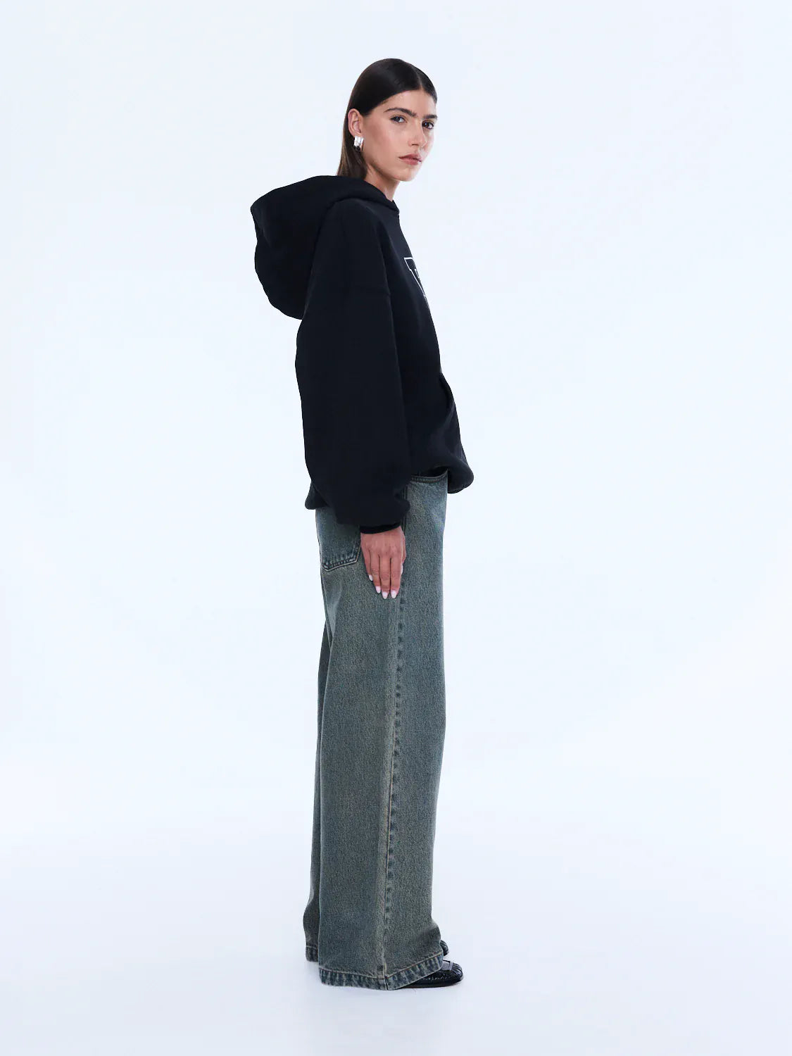 Ena Pelly Sweaters Cassie Oversized Hoodie - Black