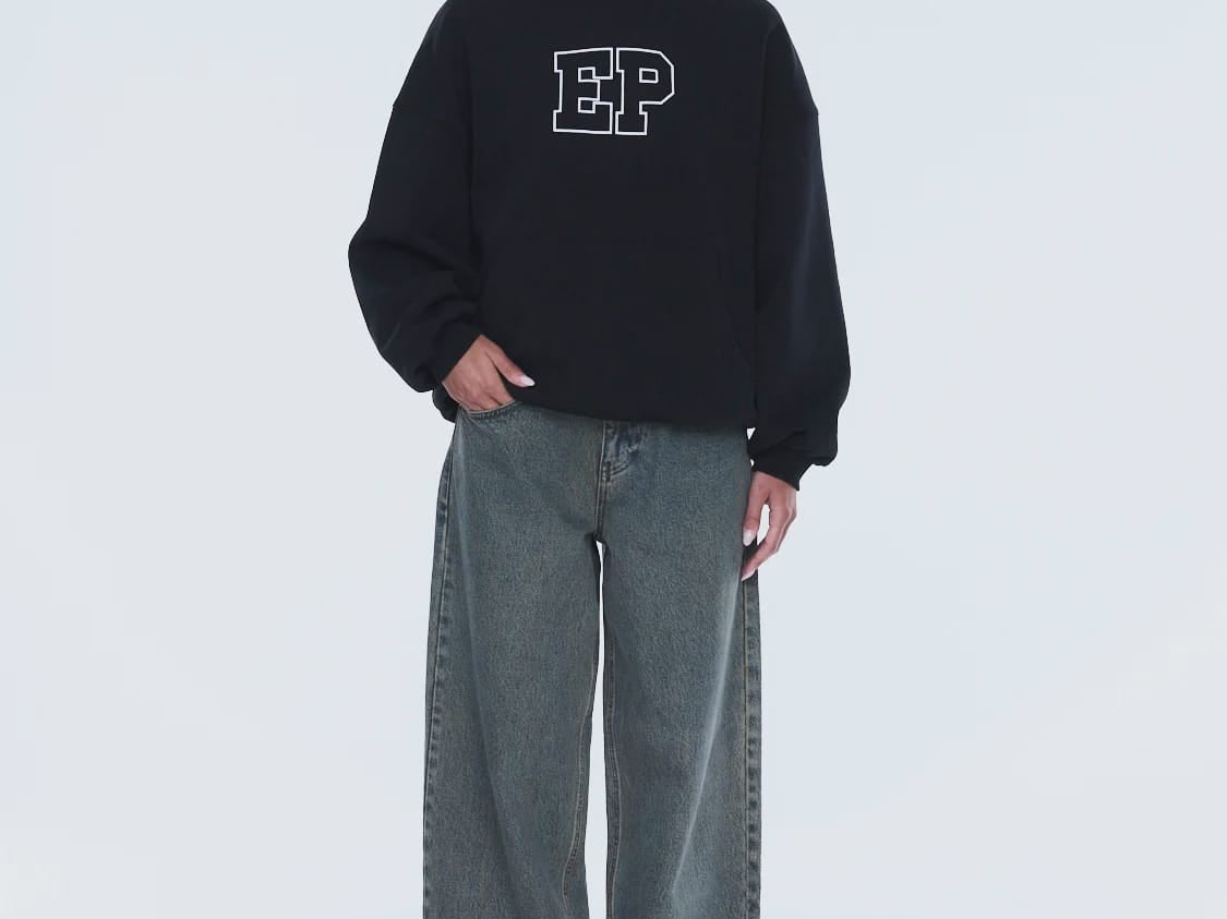 Ena Pelly Sweaters Cassie Oversized Hoodie - Black