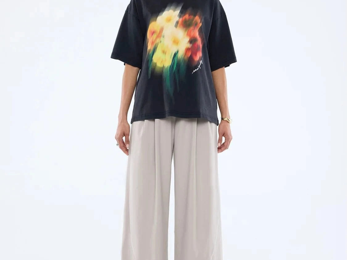 Ena Pelly Tees Blurred Sunflowers Tee - Vintage Black
