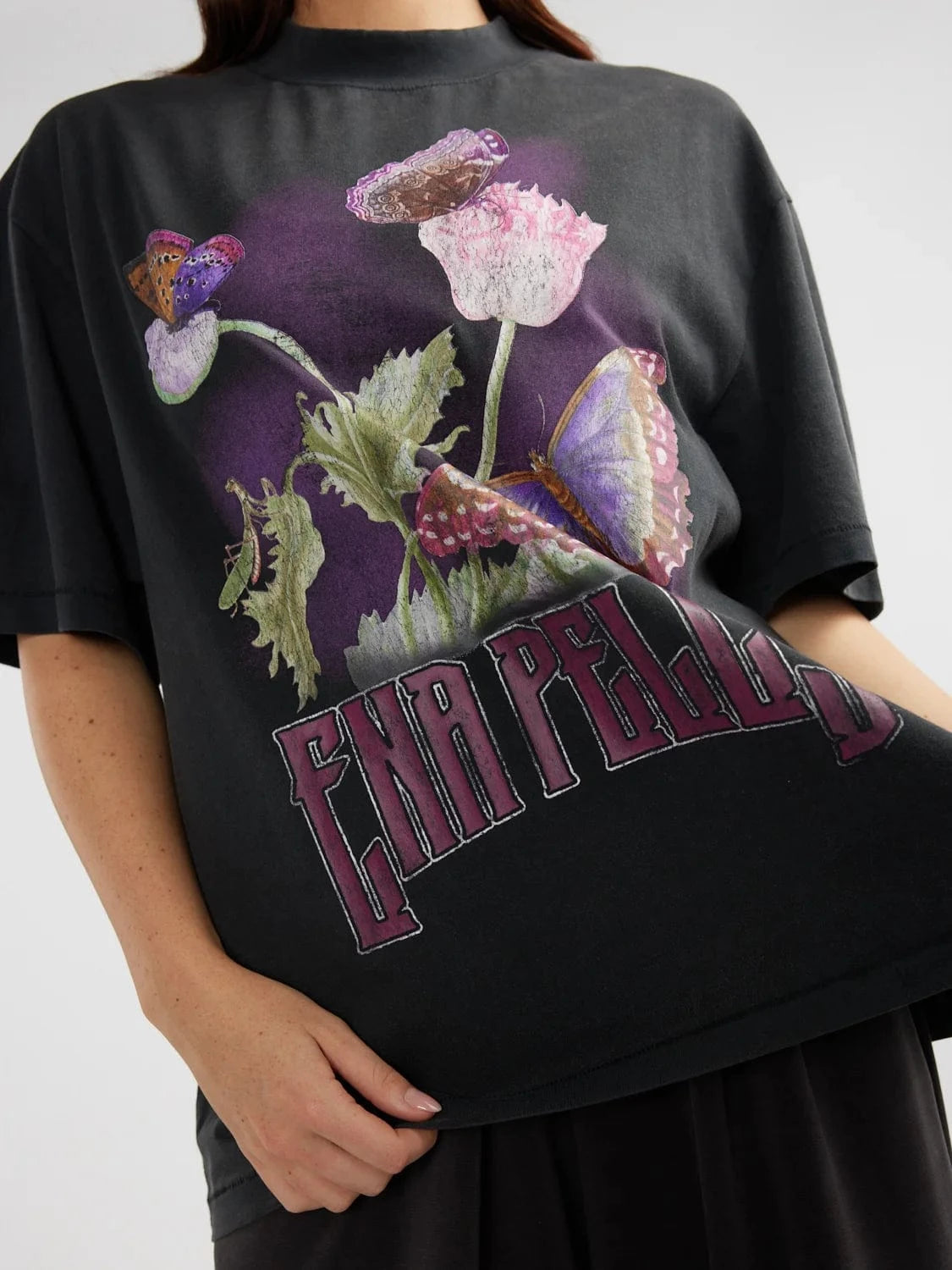 Ena Pelly Tees Ena Pelly | Botanic Tee - Vintage Black