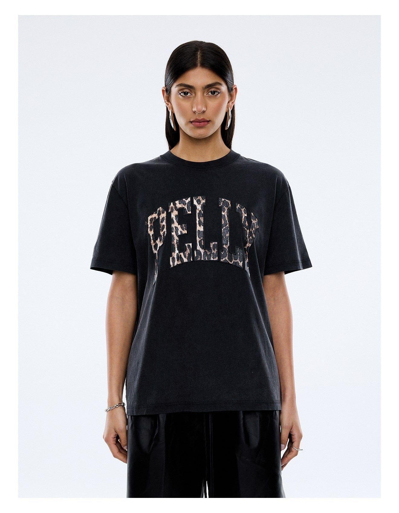 Ena Pelly Tees Leopard Collegiate Tee - Vintage Black