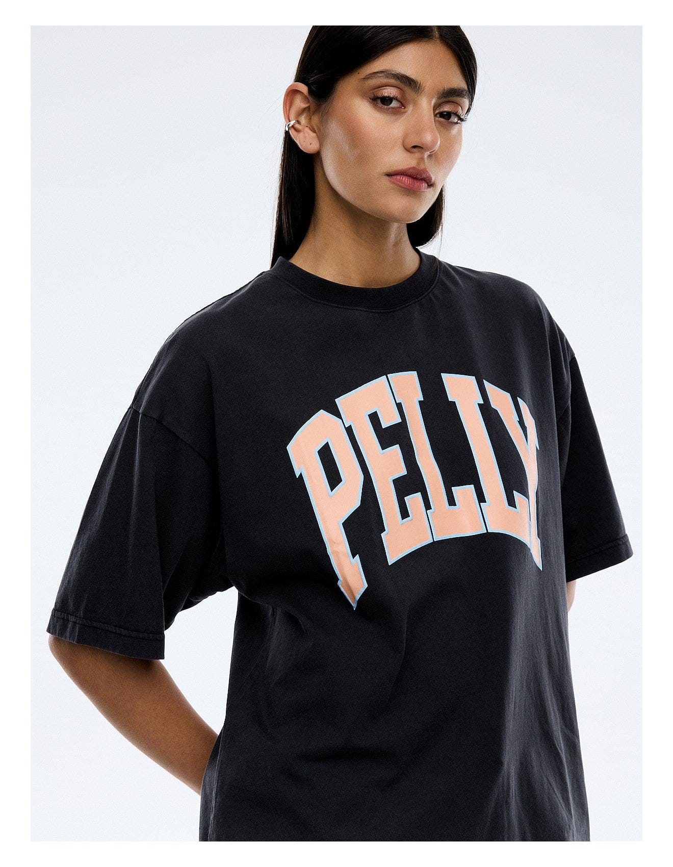 Ena Pelly Tees Peach Pelly Collegiate Tee - Vintage Black