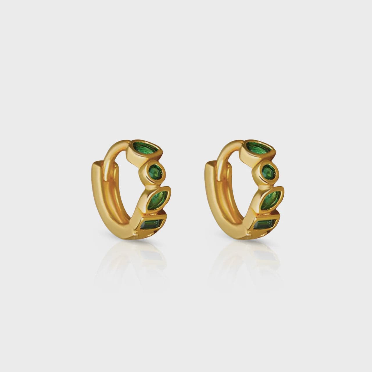 Ever Jewellery Earrings Ever Jewellery | Glory Huggie Earrings - Emerald