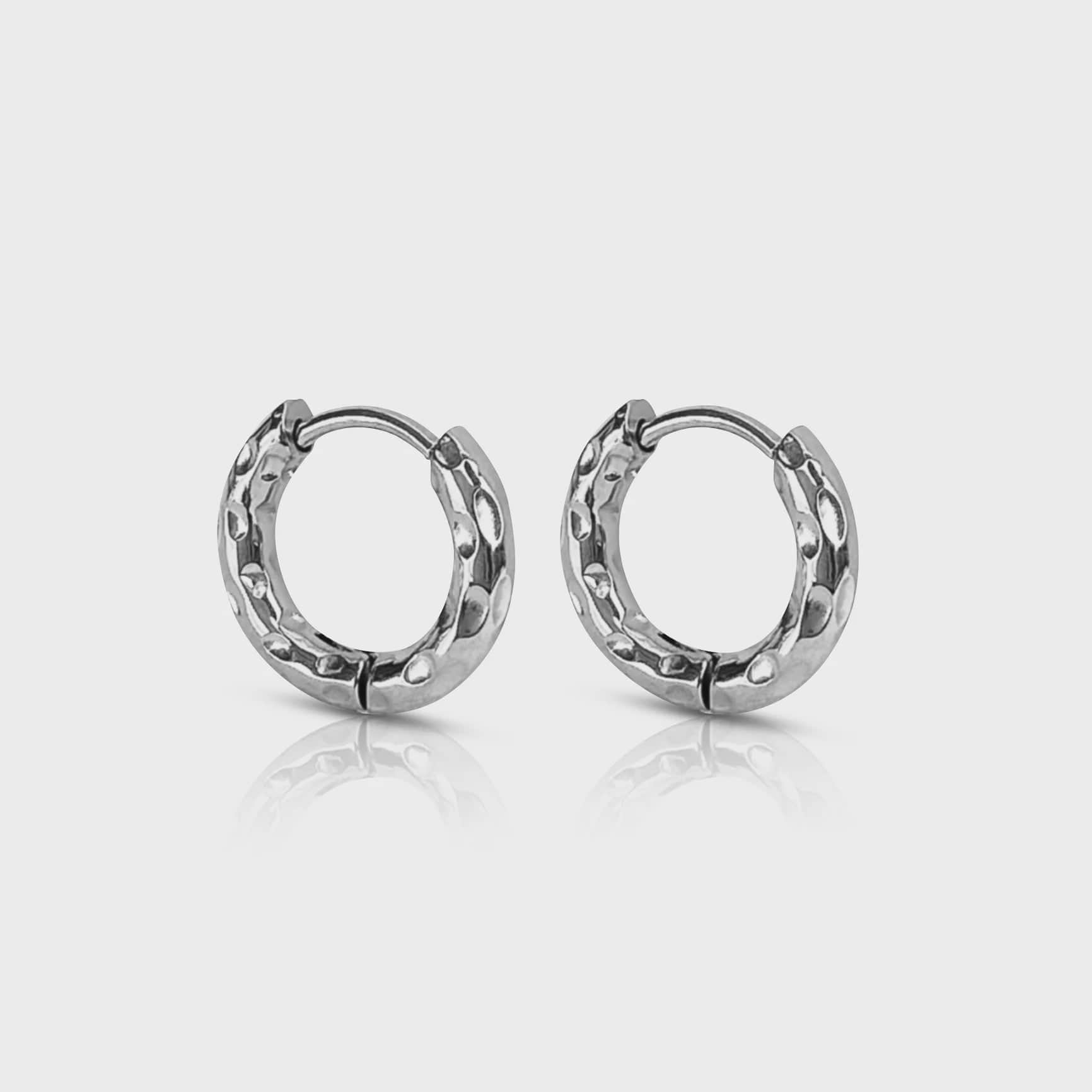 Ever Jewellery Earrings Ever Jewellery | Wave Huggie Earrings - Silver
