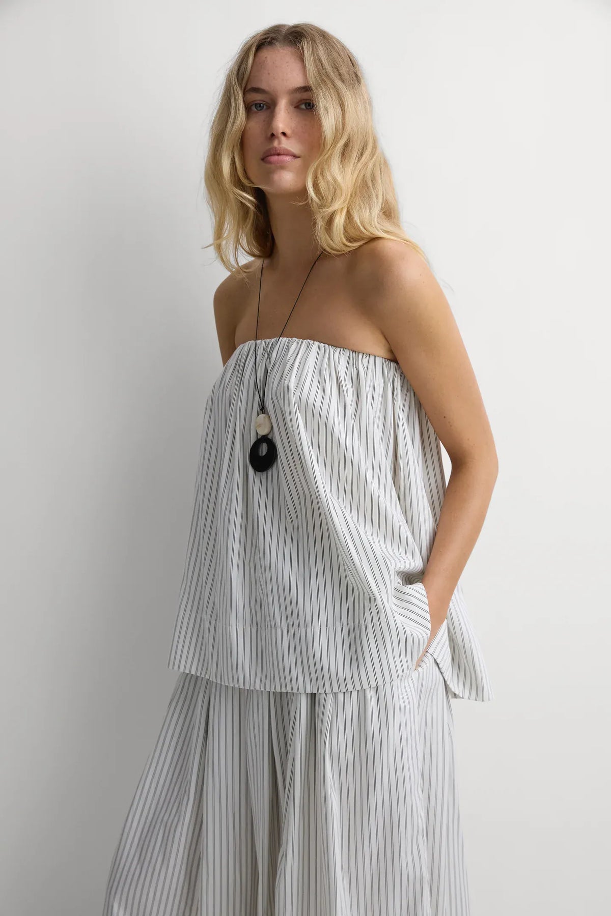 Faithfull The Brand Tops - Casual Maura Top - Oliva Stripe