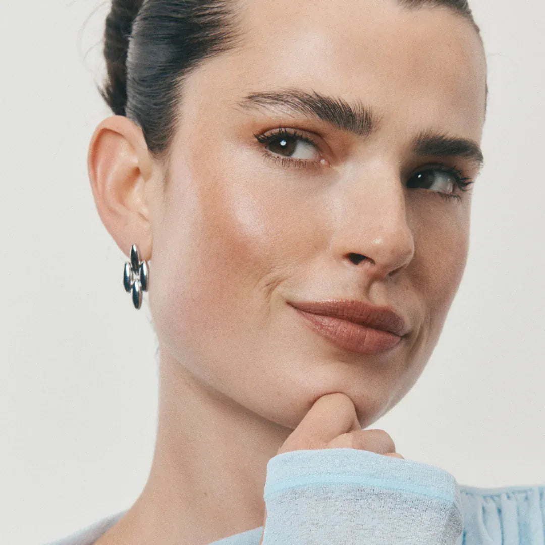 Gimme Earrings Seed Short Earrings - Silver