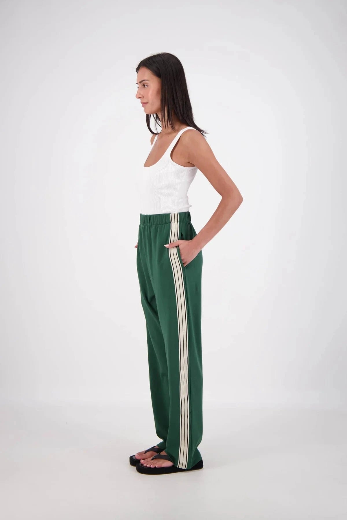 Jasmine Alexa Pants - Casual Jasmine Alexa | Panarea Trackpants - Forest Green