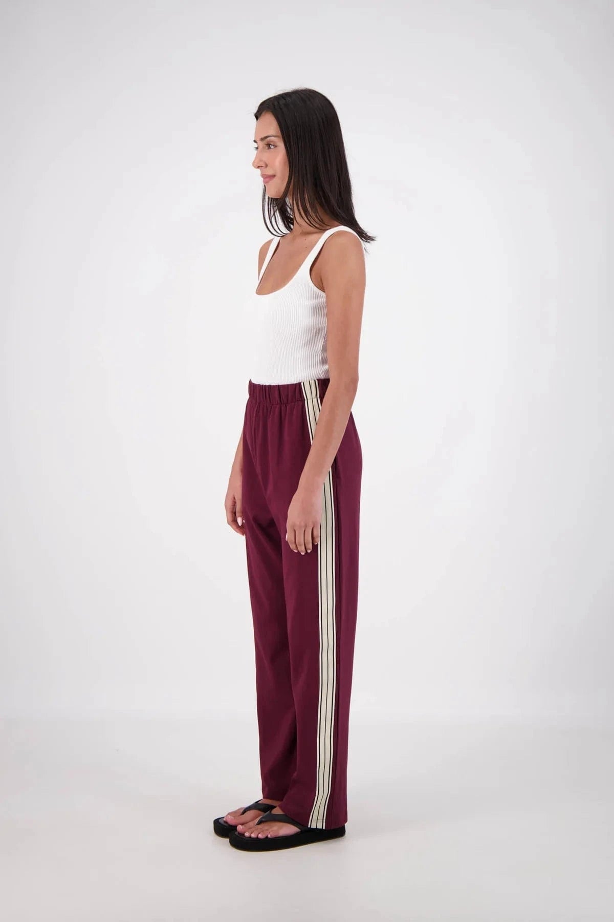 Jasmine Alexa Pants - Casual Jasmine Alexa | Panarea Trackpants - Plum