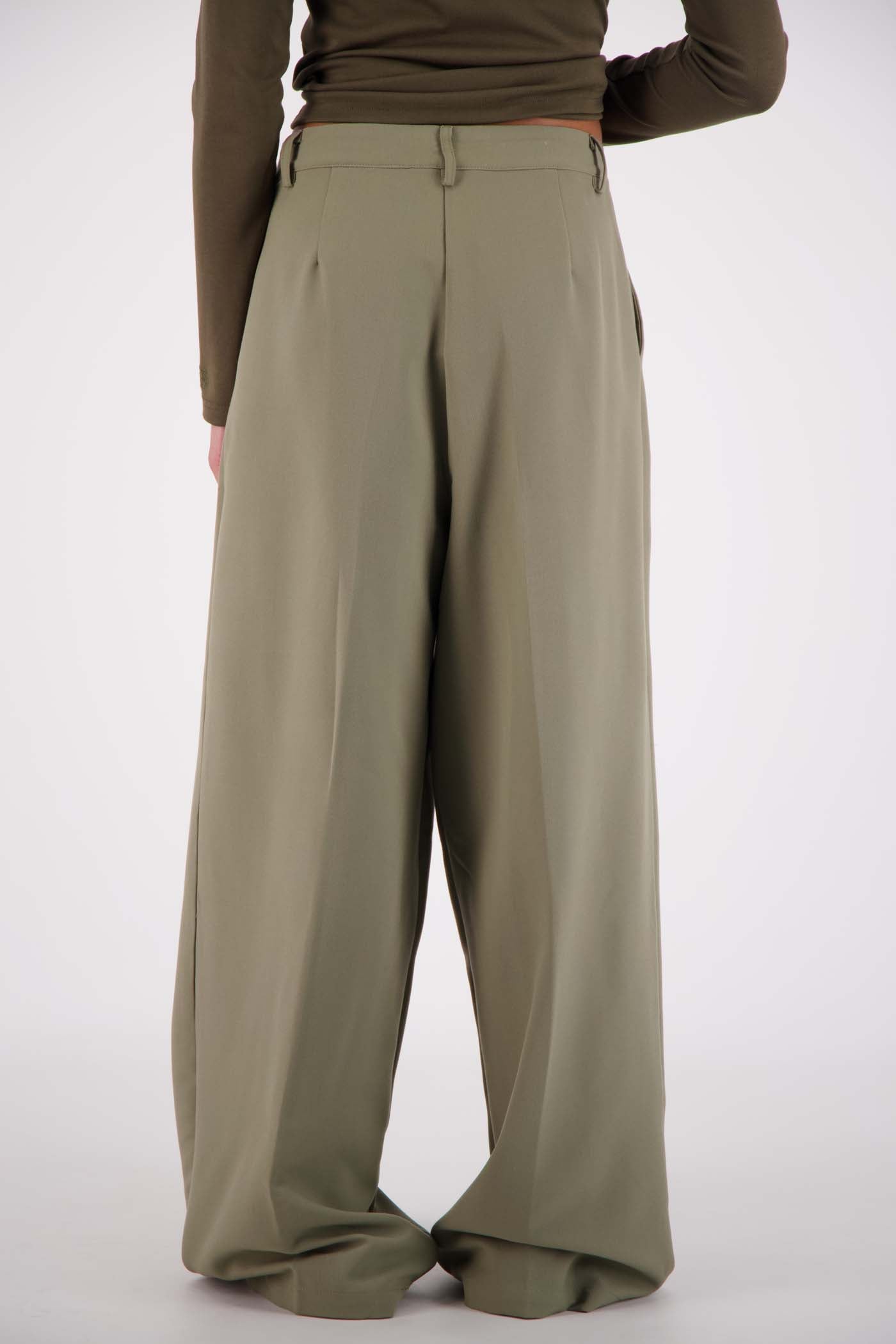 Jasmine Alexa Pants - Tailored Gigi Trouser - Sage