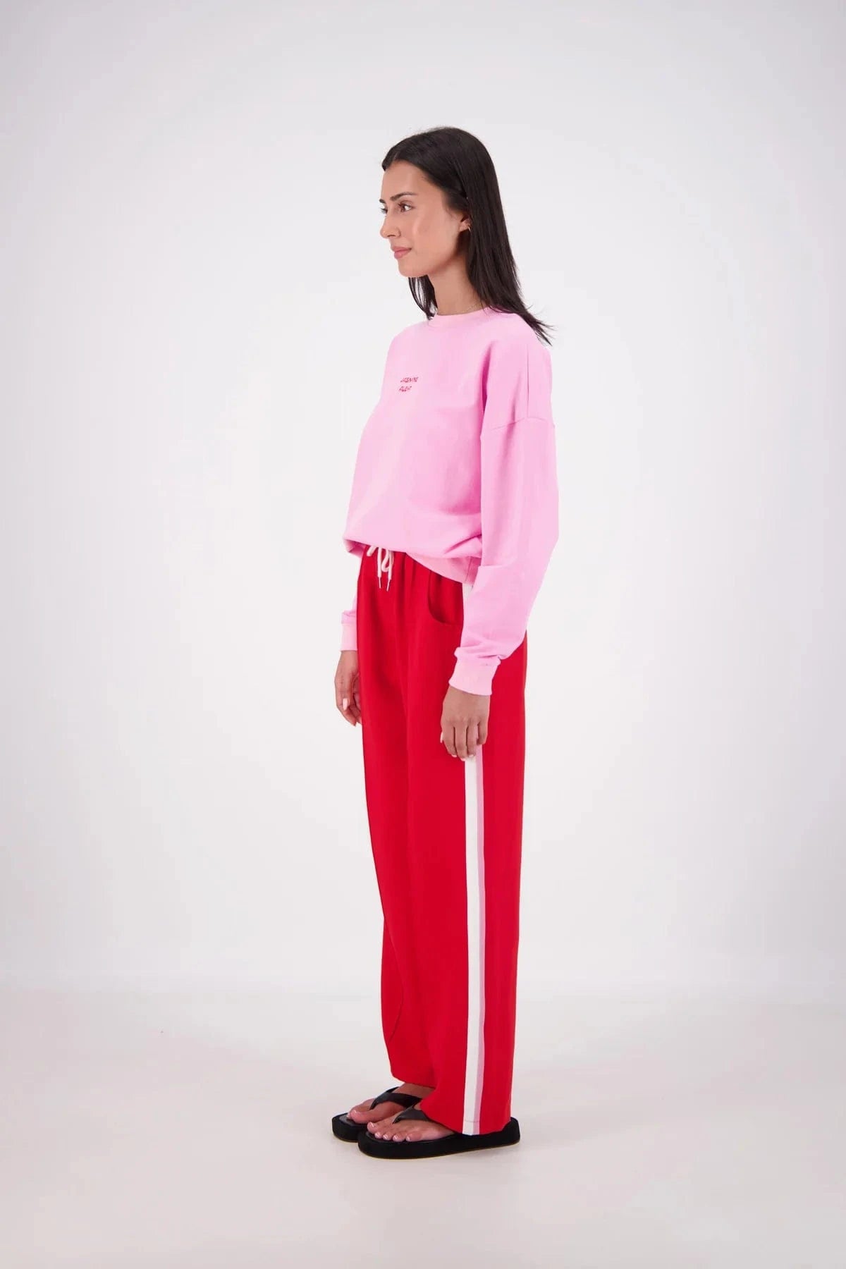 Jasmine Alexa Sweaters Jasmine Alexa | Relaxed Crew Neck Sweatshirt - Pink
