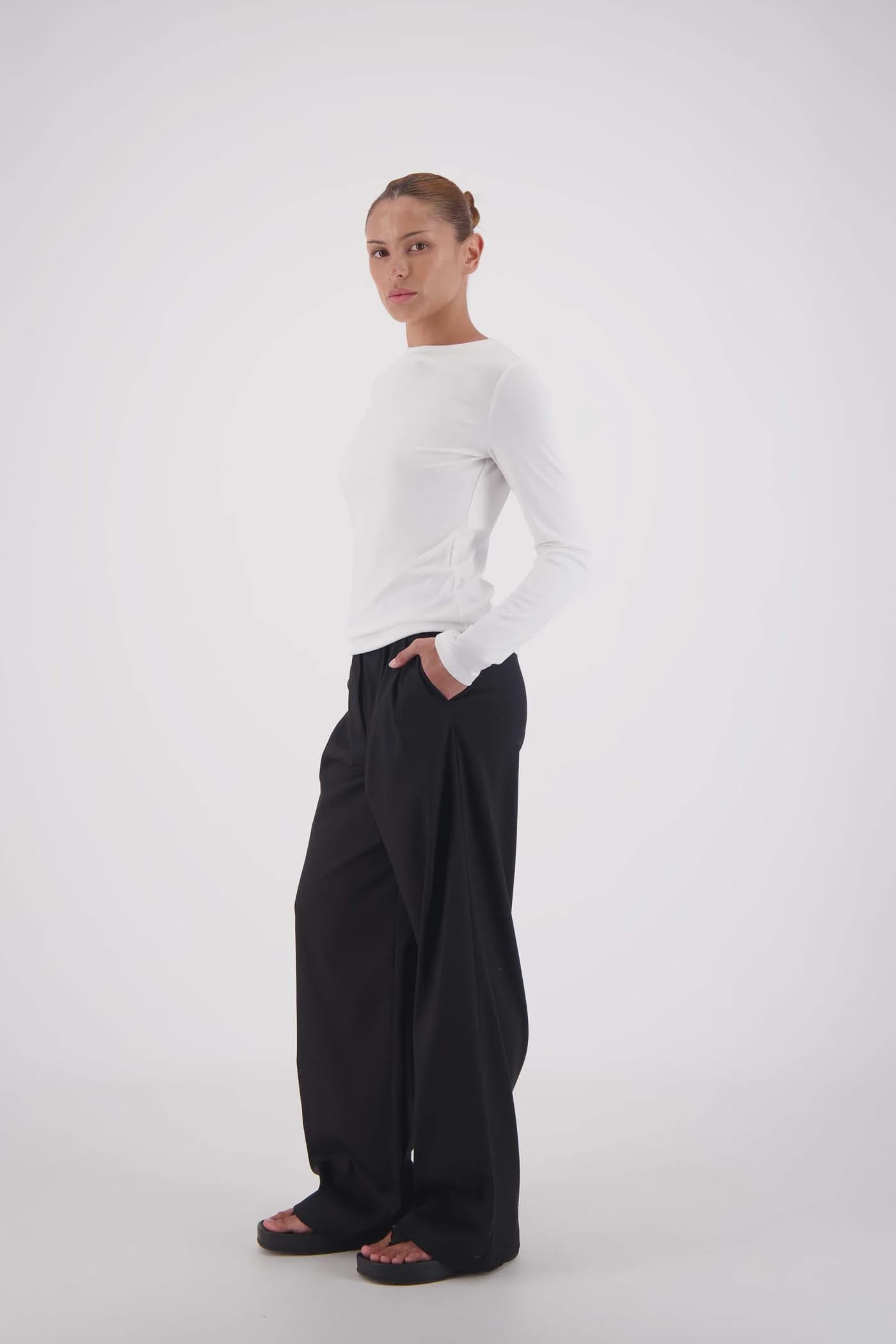 Jasmine Alexa Tops - Long Sleeve Soho Top - White
