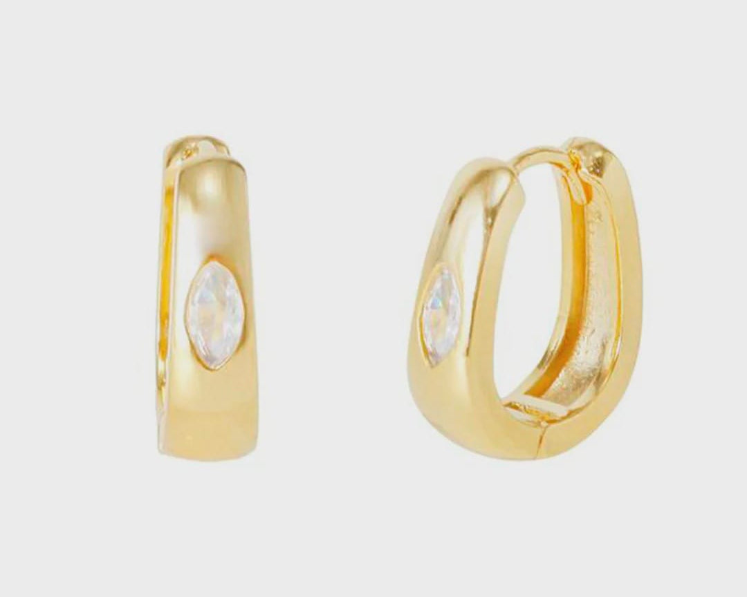 Jolie & Deen Earrings Cynthia Sleepers - Gold