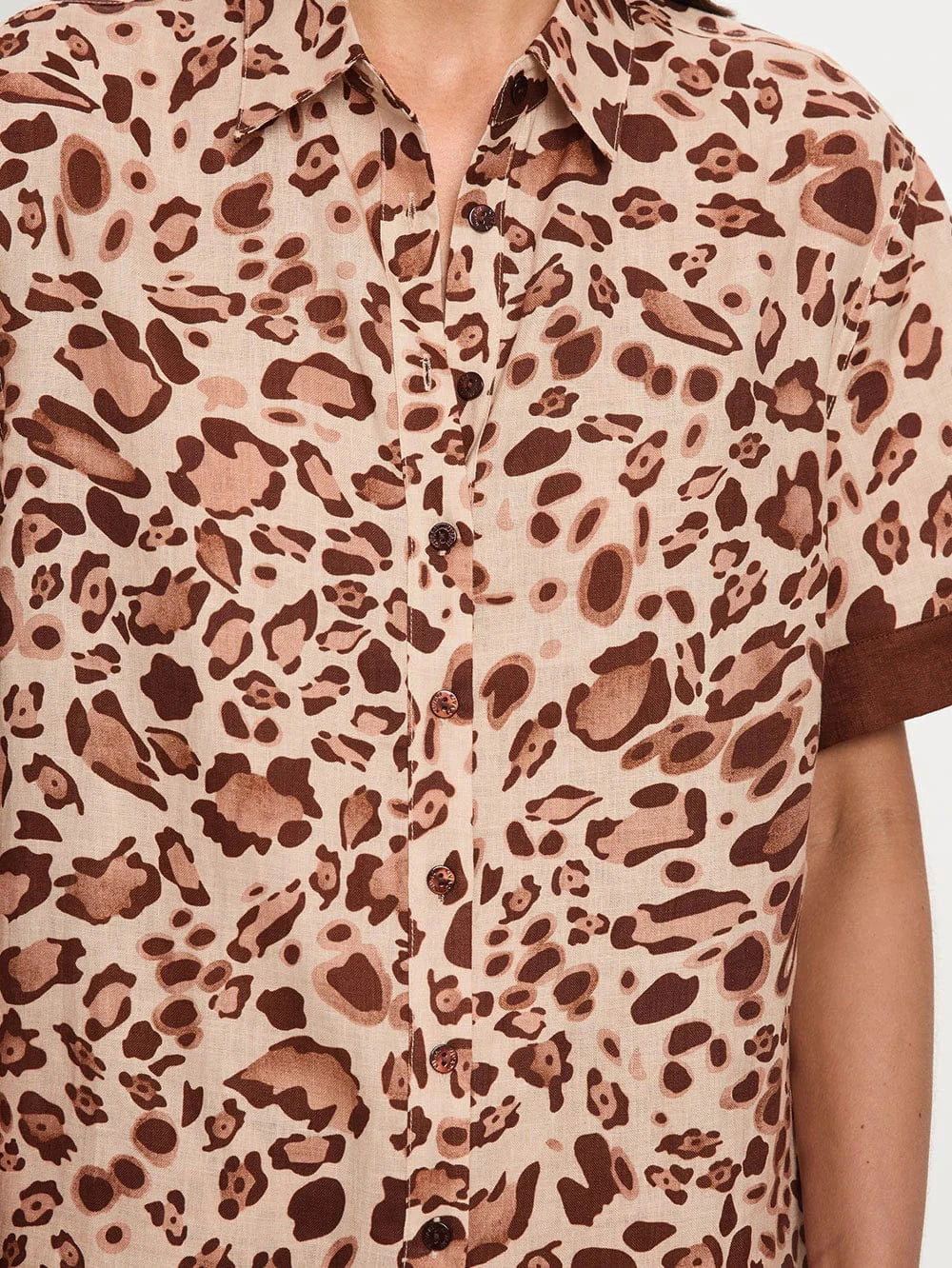 Kivari Shirts - Linen Paris Shirt - Leopard Brown