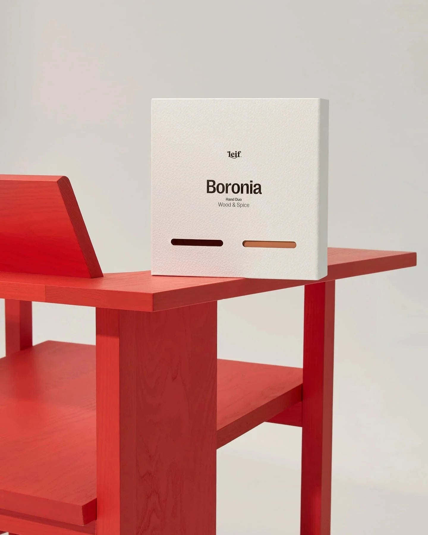 Leif Face/Body Boronia Hand Duo - LGE