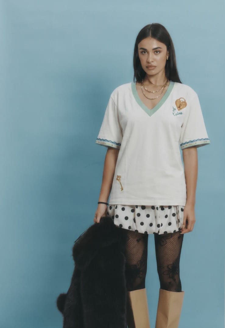 Maku Tees Love Lock V Neck Tee - Ecru White