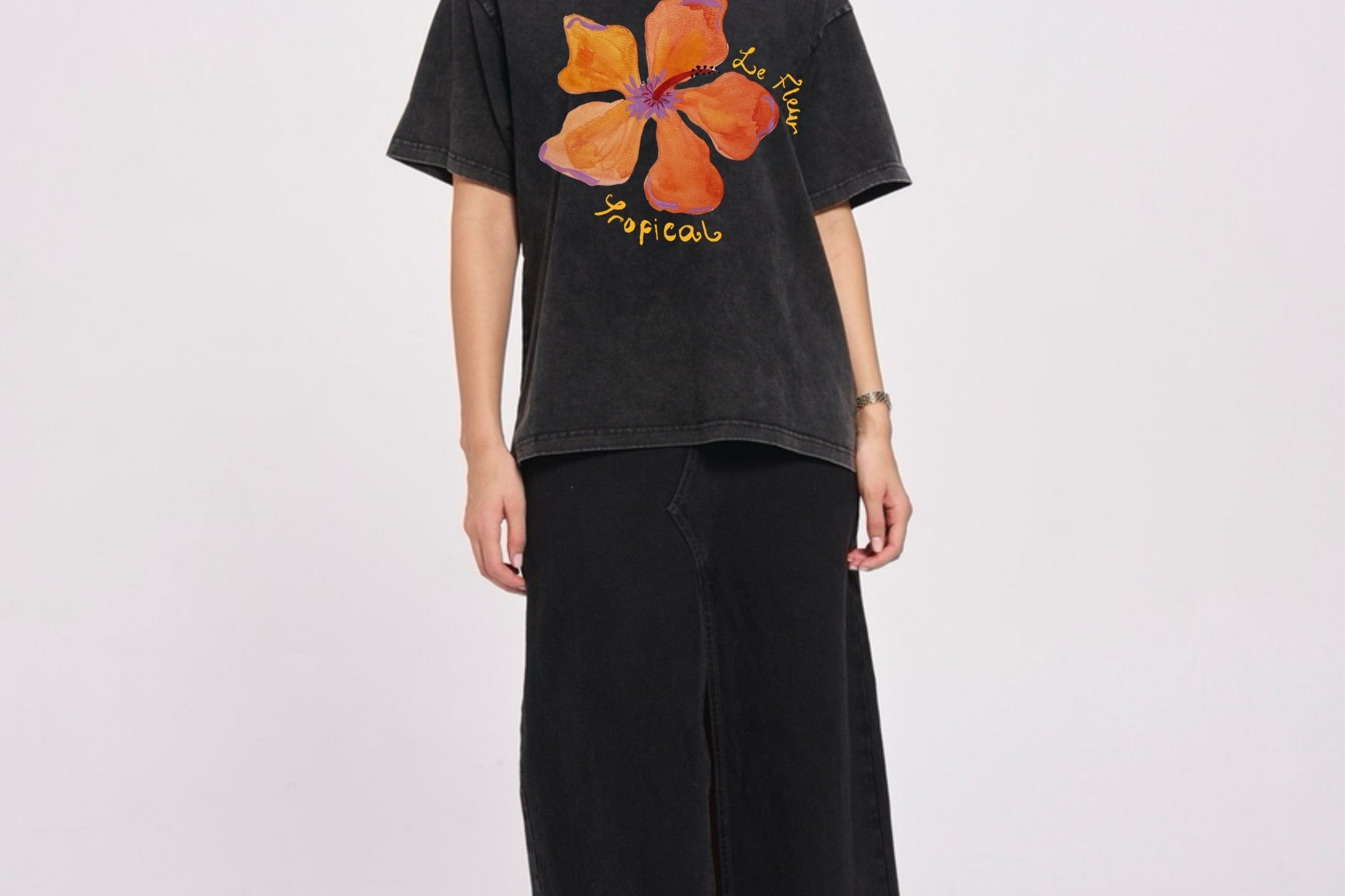 Maku Tees Maku | Le Fleur Tropical Oversize Tee - Snow Wash Black
