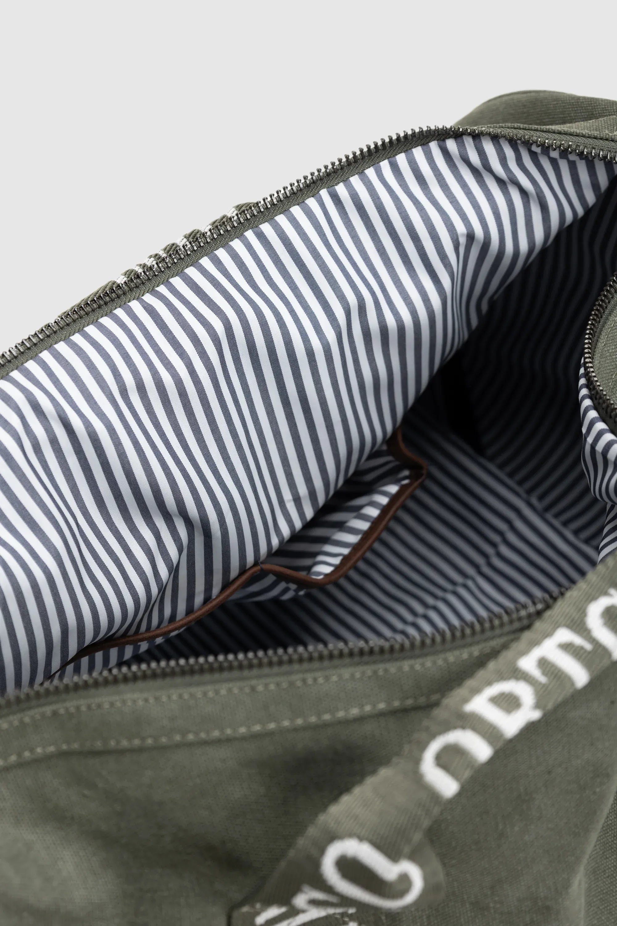 ORTC Bags Oliver Duffle Bag - Pine