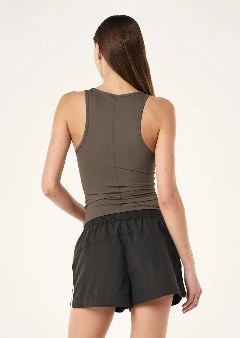 P.E Nation Tops - Activewear Foundation Scoop Tank - Smokestone