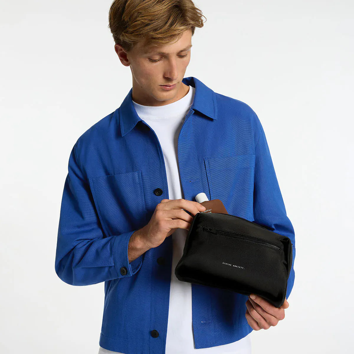Status Anxiety Hunter Medium Toiletry Bag - Black