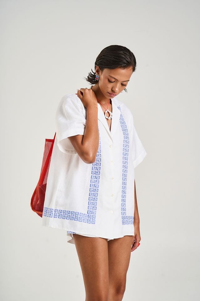 Summi Summi Shirts - Linen Collared SS Shirt - Sol Script